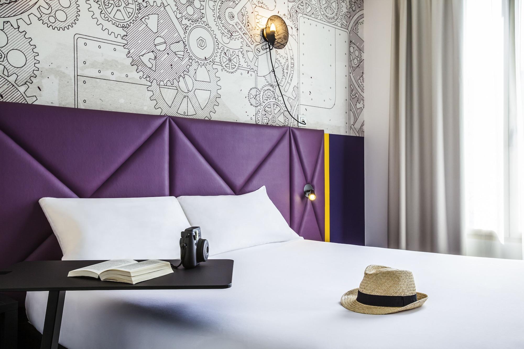 Hotel Ibis Styles Paris Mairie De Clichy Esterno foto