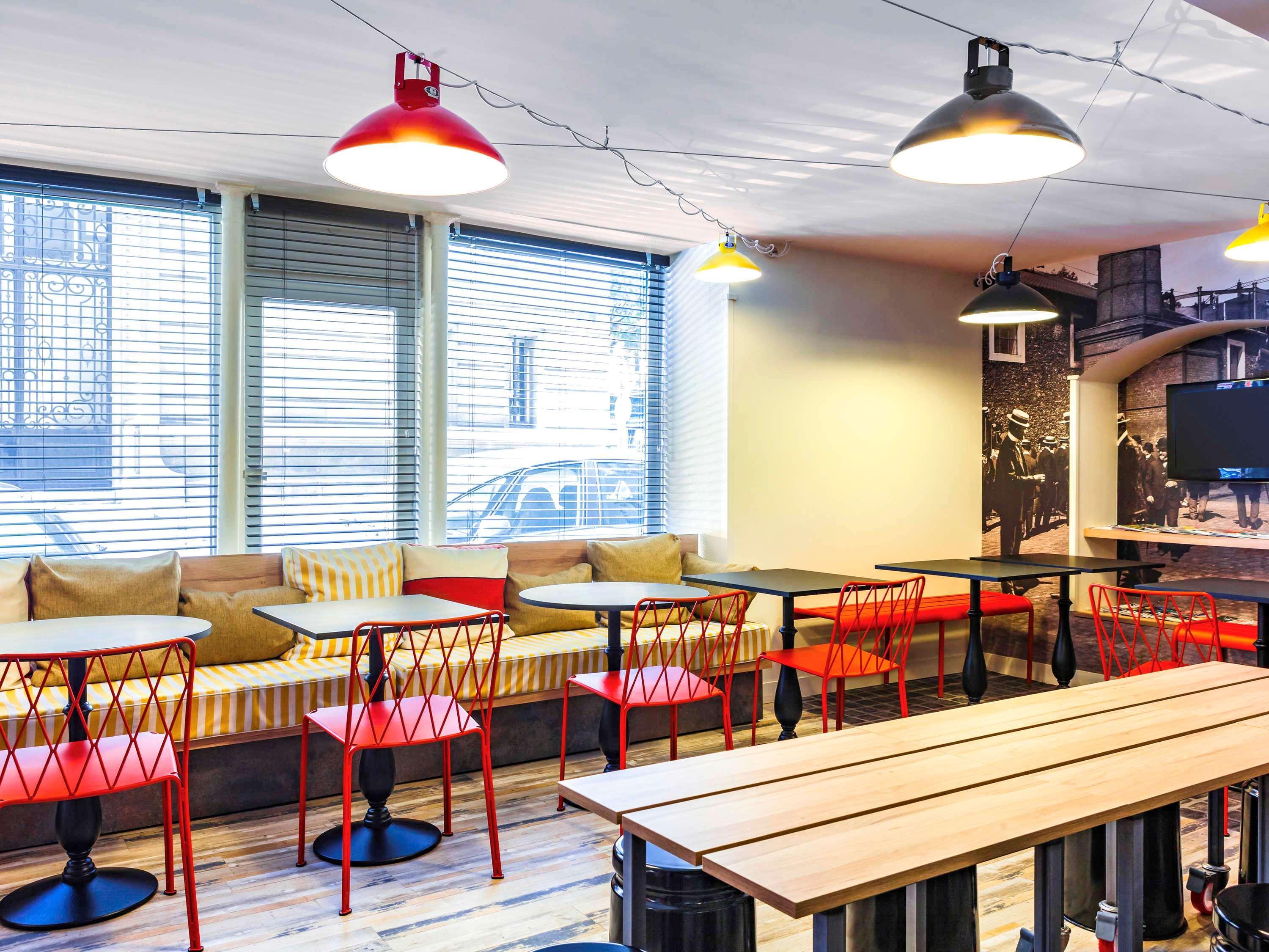 Hotel Ibis Styles Paris Mairie De Clichy Esterno foto