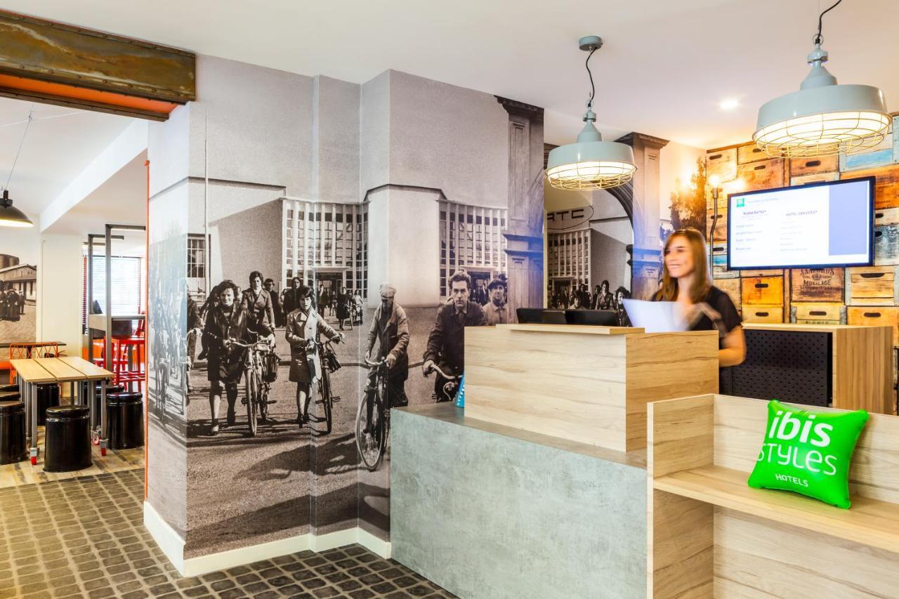 Hotel Ibis Styles Paris Mairie De Clichy Esterno foto